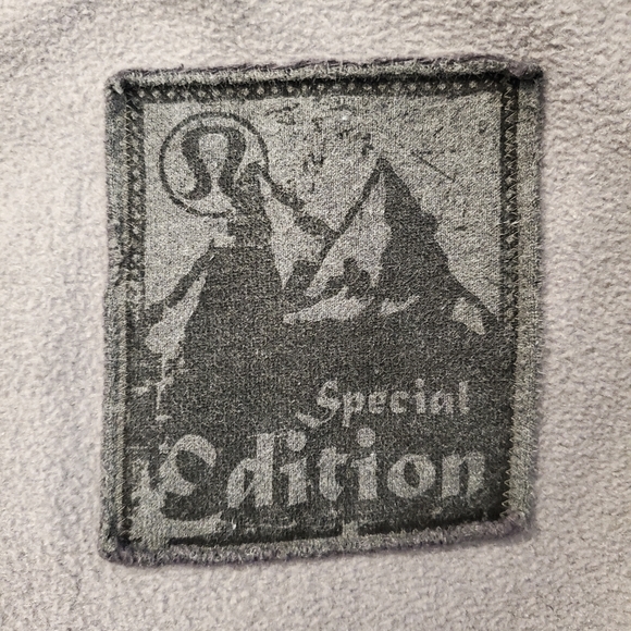 Lululemon Special Edition Jacket with Totes - Picture 4 of 11